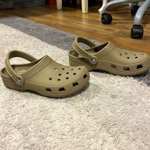 Size 6 Men’s / 8 Women’s Khaki Colored Crocs